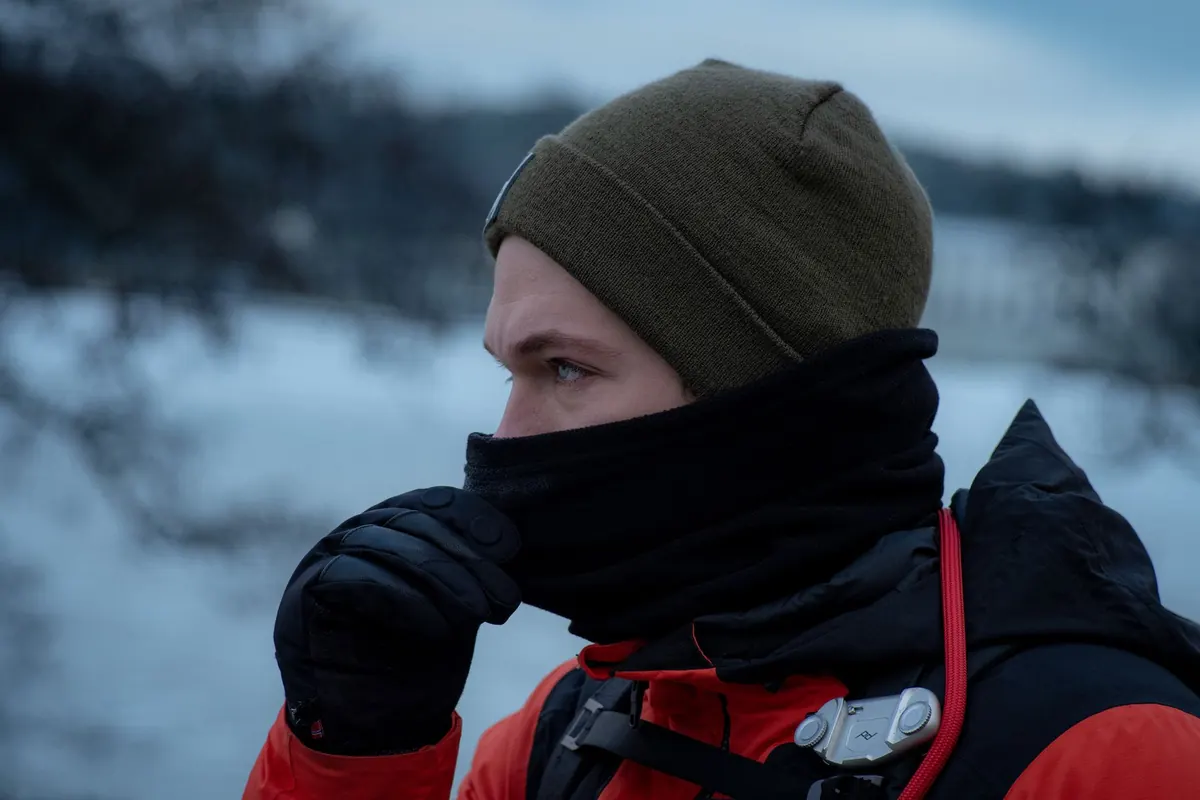 Common Layering Mistakes Men Make in Cold Weather (and How to Fix Them)