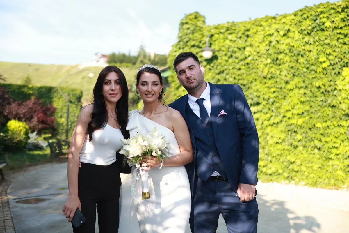 Wedding Guest Outfit Checklist for Women: From Dress Code to Shoes